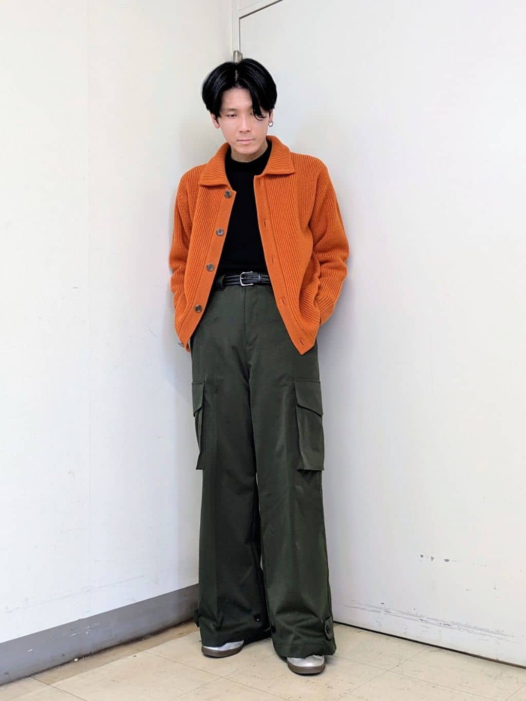 ryoさんの「TAKEO KIKUCHI｜ウール混 モックネック プルオーバー」を使ったコーディネート