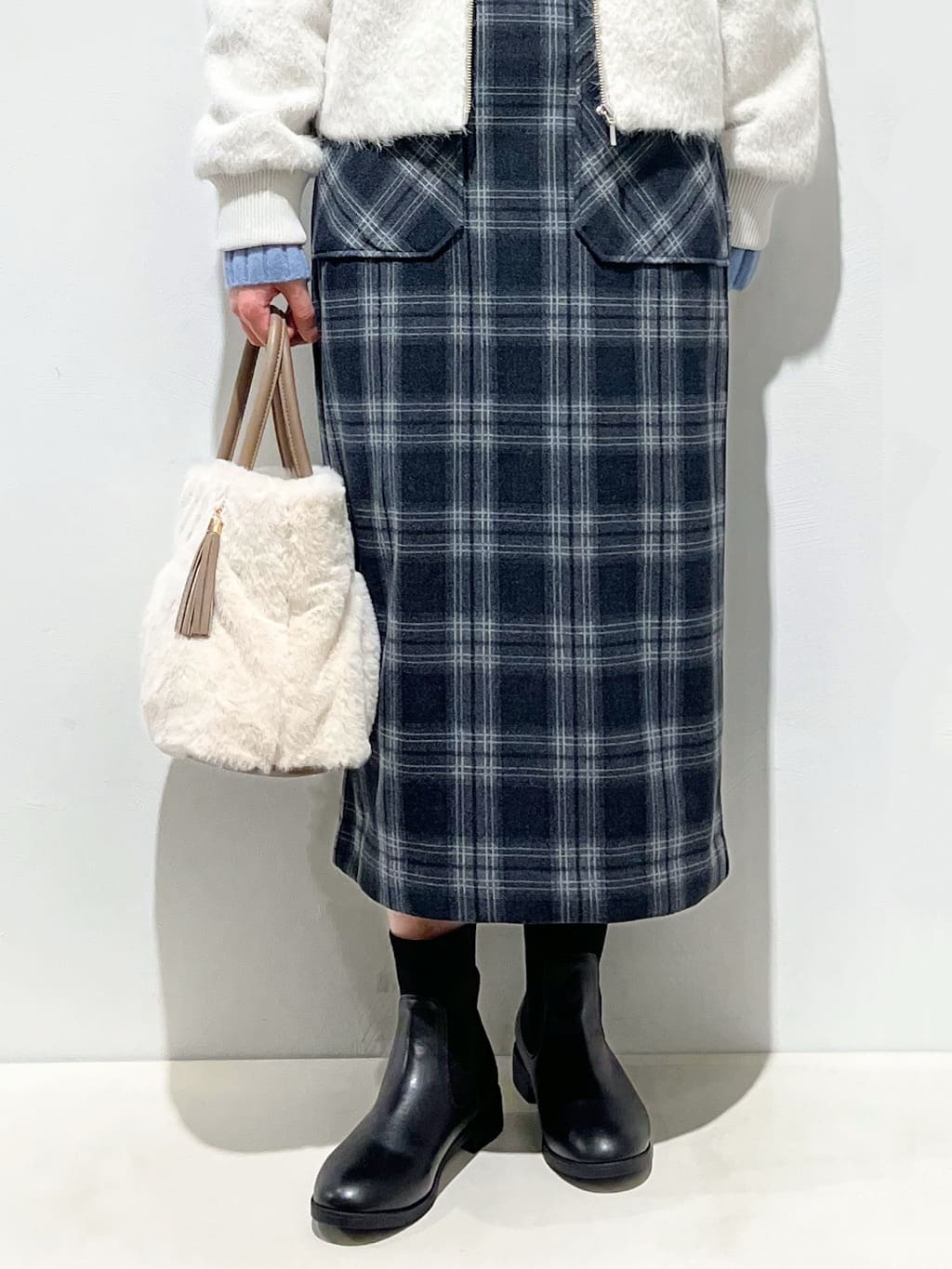 Fujiharuさんの「grove｜【洗える】バックリブ切替ニット」を使ったコーディネート