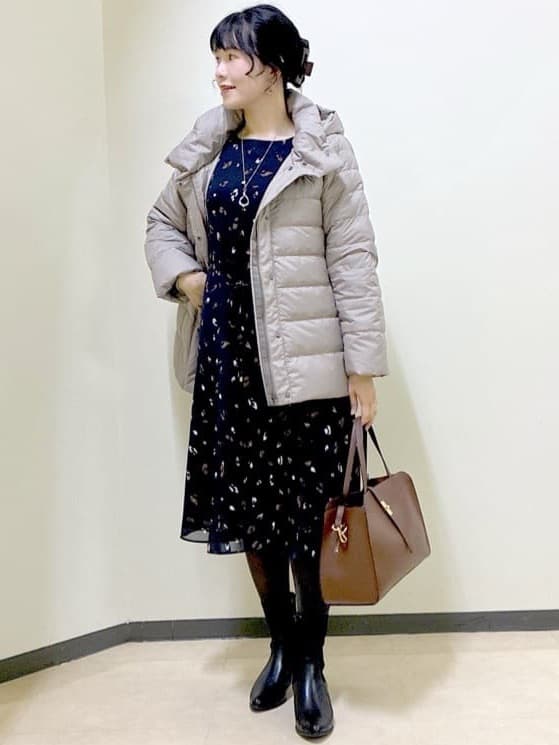  beni_gingerさんの「Reflect｜【ウエストリボン付き】フレアプリントワンピース」を使ったコーディネート