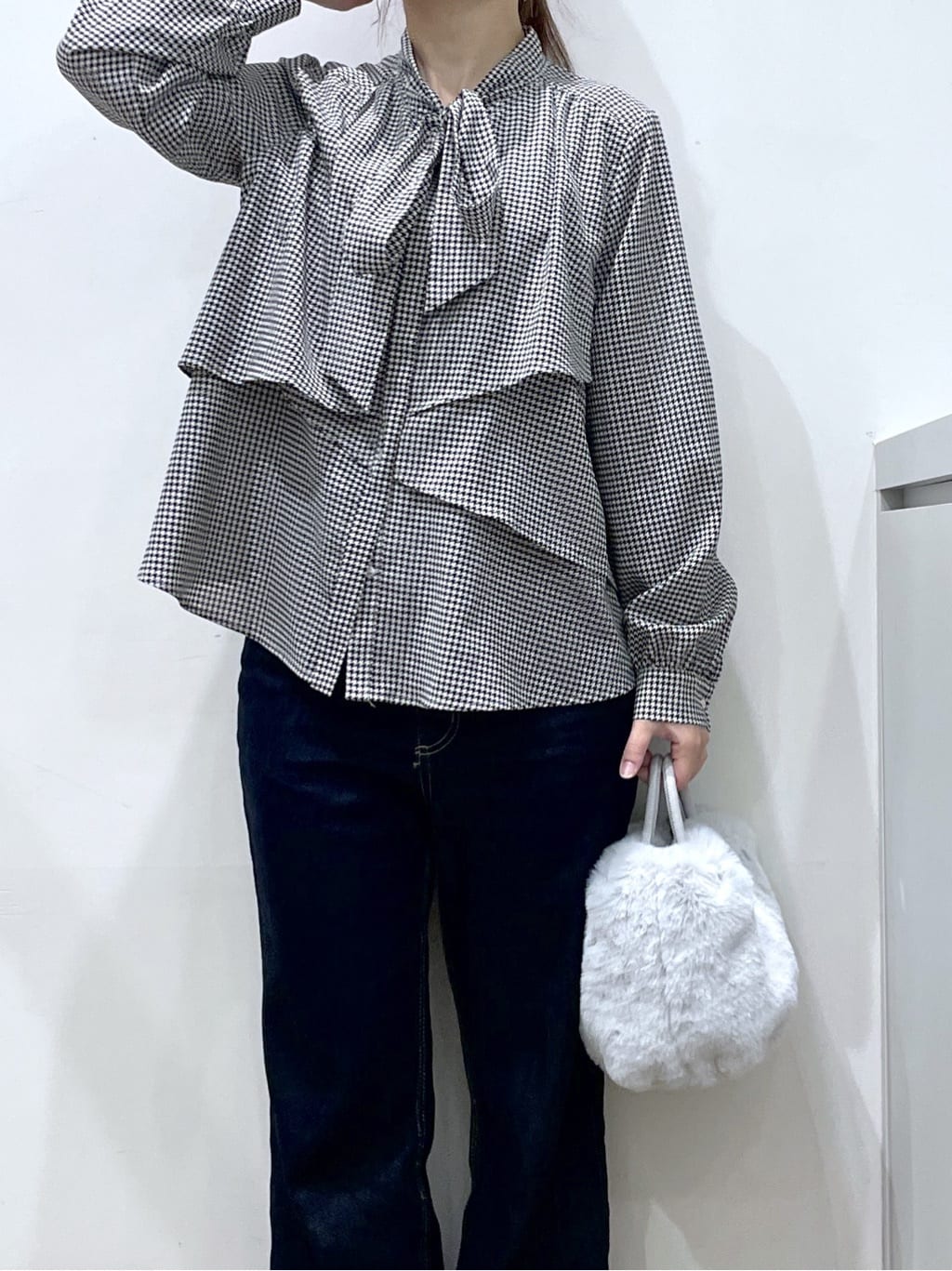 Junさんの「index｜ブークレミドルコート【洗える】」を使ったコーディネート