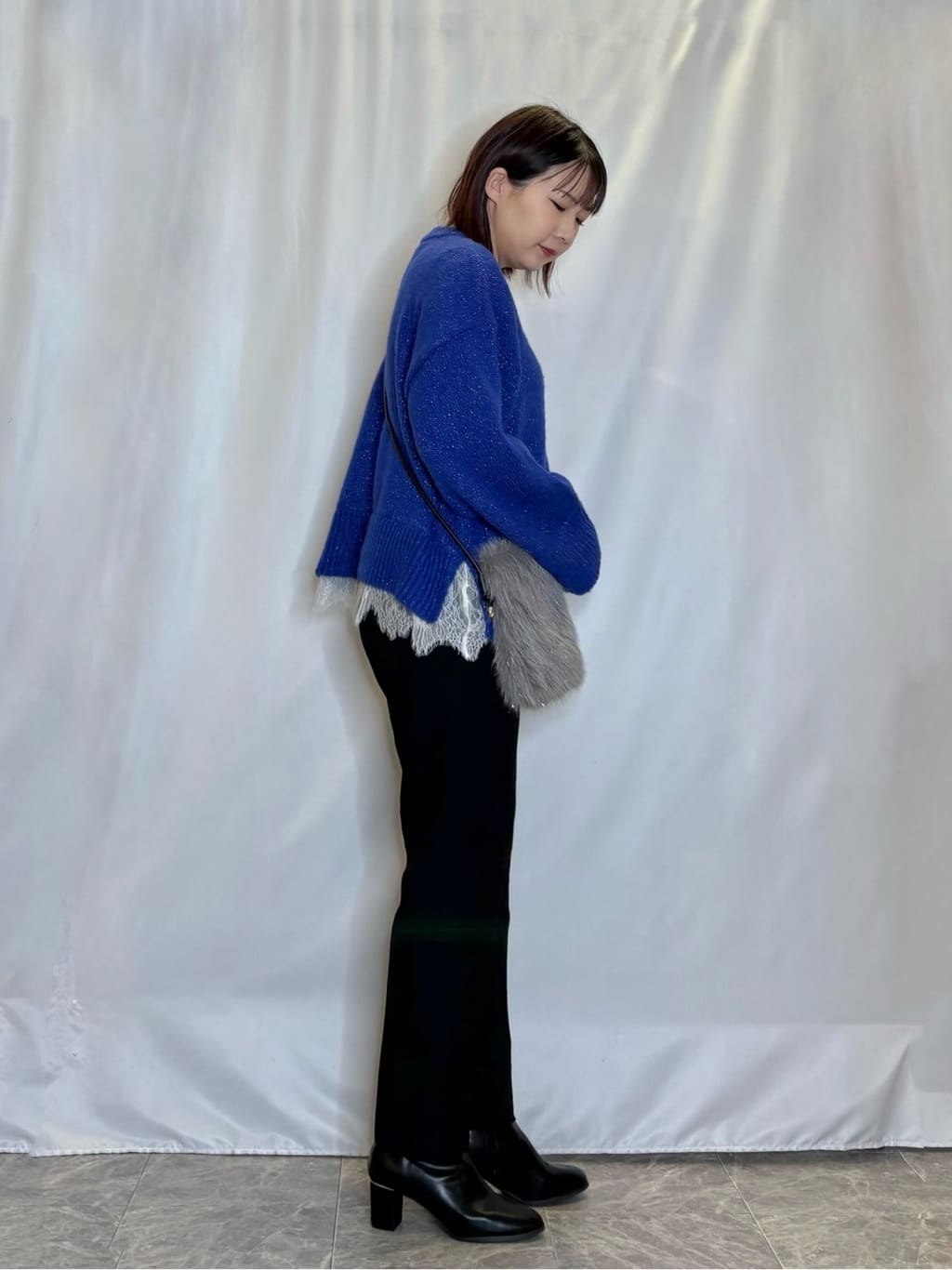 ネリさんの「SHOO･LA･RUE｜【洗濯機可/S-LL】美脚見え あったか裏起毛 テーパードパンツ」を使ったコーディネート