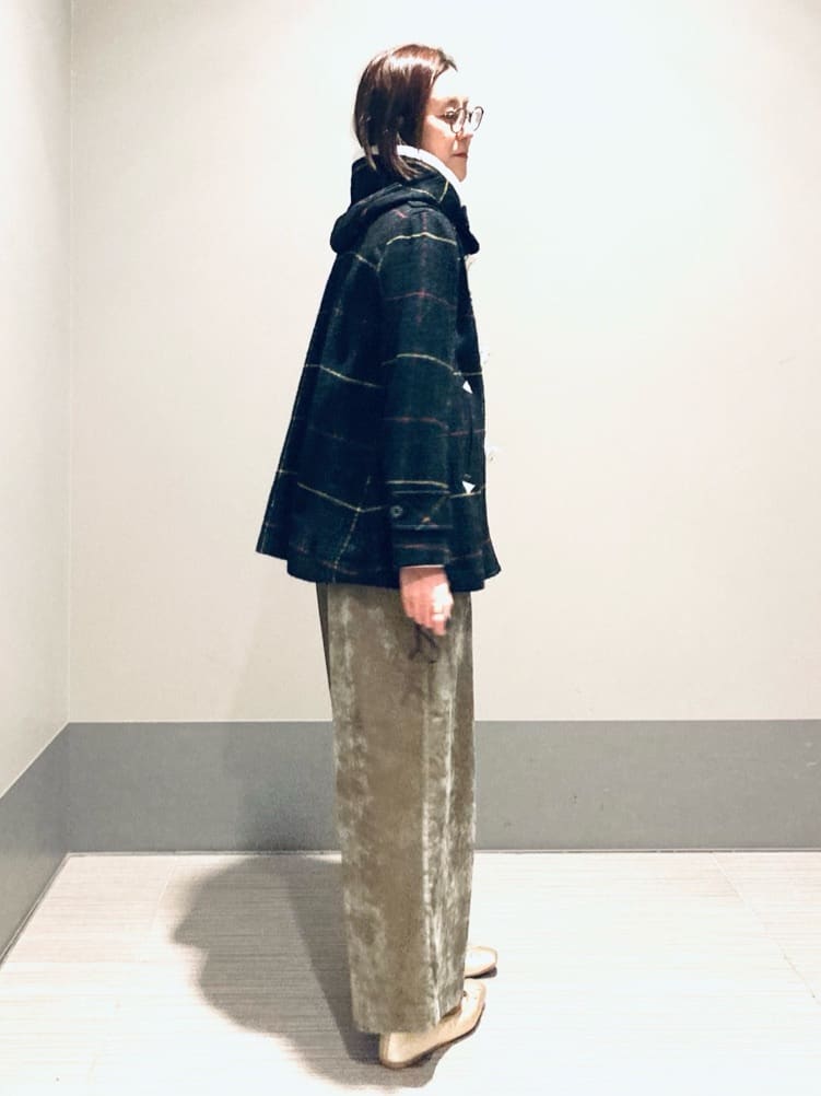 Furuさんの「DRESSTERIOR｜ソフト別珍イージーパンツ」を使ったコーディネート