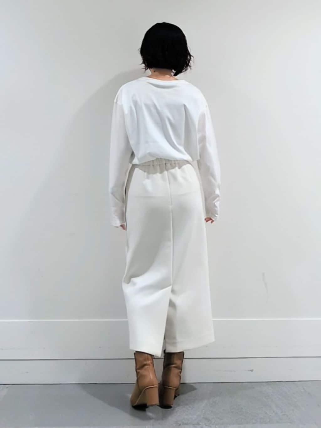 ミズタさんの「UNTITLED｜【ゆったり】アルパカ混シャギー カーディガン」を使ったコーディネート