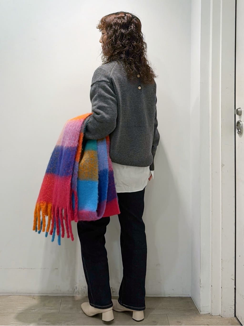 sumicaさんの「OPAQUE.CLIP｜ポケット刺繍レギュラーカラーシャツ【洗濯機OK】」を使ったコーディネート