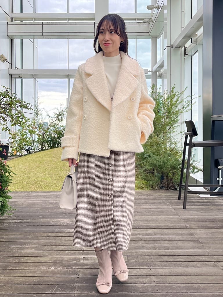 はばさんの「Couture brooch｜【多機能・フェミニン】パール調リブニット」を使ったコーディネート