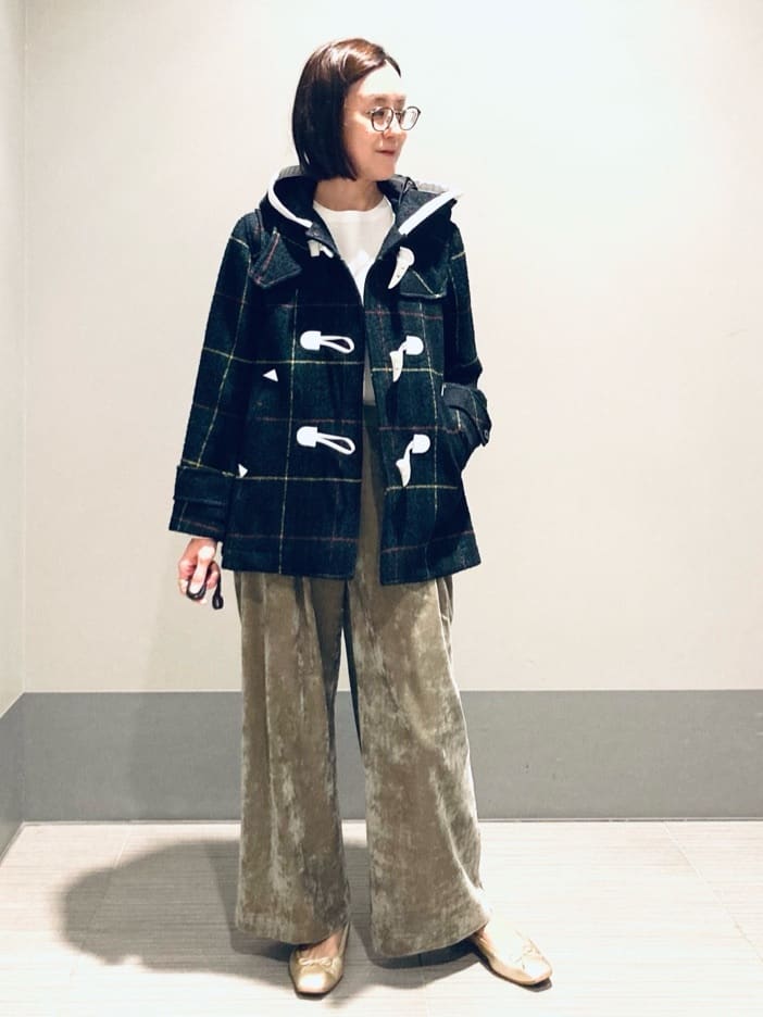 Furuさんの「DRESSTERIOR｜ソフト別珍イージーパンツ」を使ったコーディネート