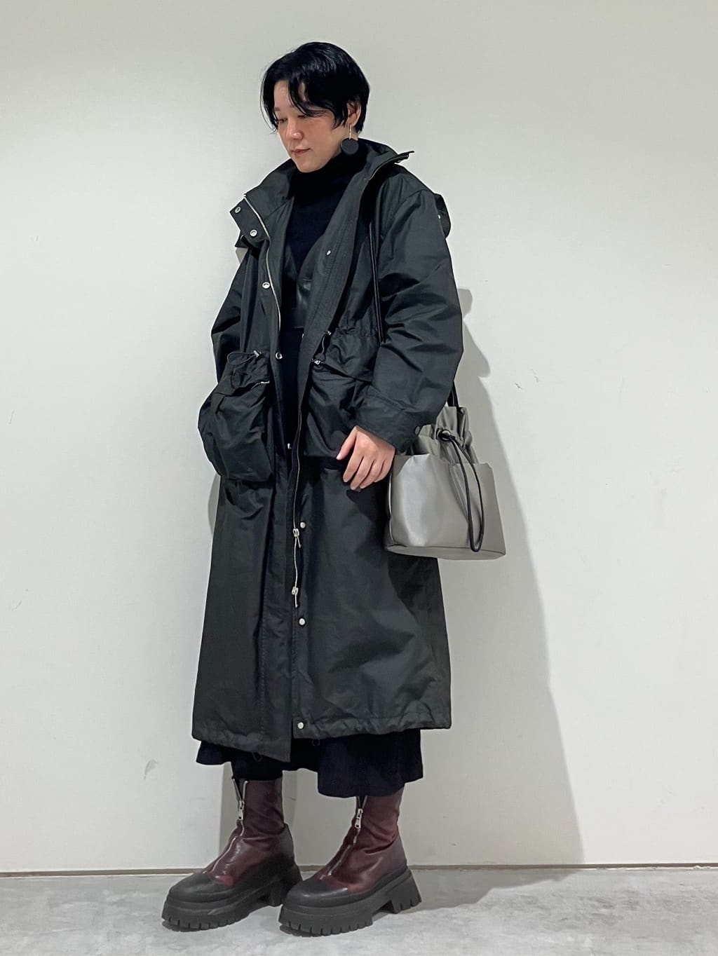 Cさんの「HIROKO HAYASHI｜LUINI SATINE（ルイーニ サティーネ）ショルダーバッグ」を使ったコーディネート