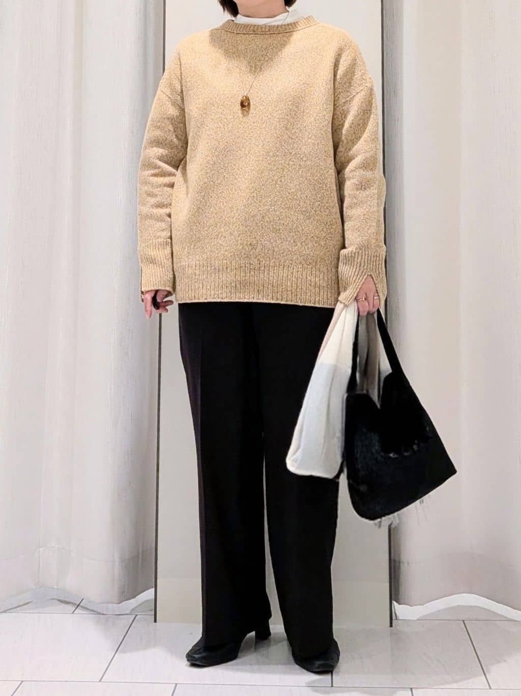 Onumaさんの「UNTITLED｜【はっ水機能/フード取り外し可】ミディダウンコート」を使ったコーディネート