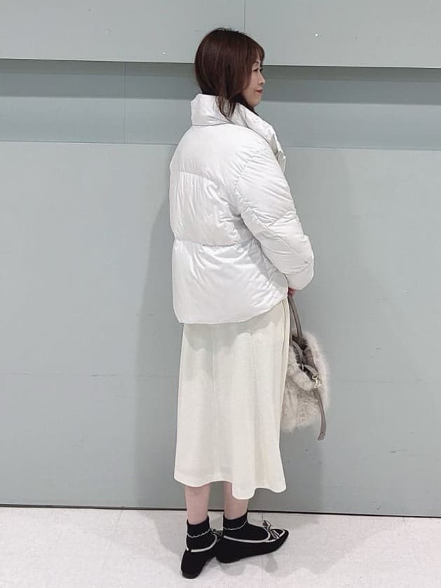 makiさんの「UNTITLED｜【トレンド/撥水機能/防寒】ショートダウンコート」を使ったコーディネート