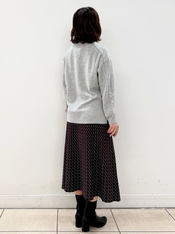KIKIさんの「Reflect｜【一枚で着映え◎／ゆったりシルエット】ラメ&times;スパンコールウール混ニット」を使ったコーディネート