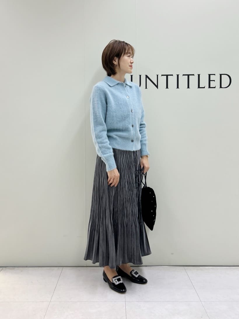 Mikiさんの「UNTITLED｜【ふわふわニット/オンオフ使える】フォックスカシミヤ衿付きカーディガン」を使ったコーディネート