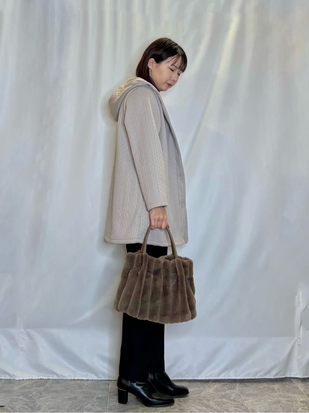 ネリさんの「SHOO･LA･RUE｜【洗濯機可/S-LL】美脚見え あったか裏起毛 テーパードパンツ」を使ったコーディネート