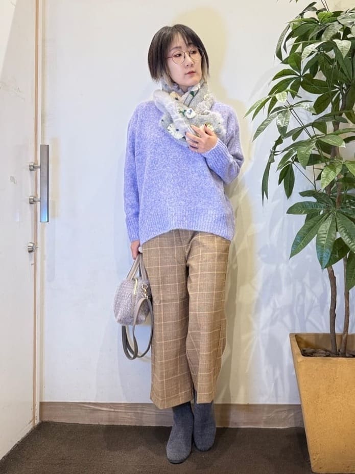 misakiさんの「SHOO･LA･RUE｜【洗濯機可/S-LL】きちんと見えする あったか裏起毛ガウチョパンツ」を使ったコーディネート
