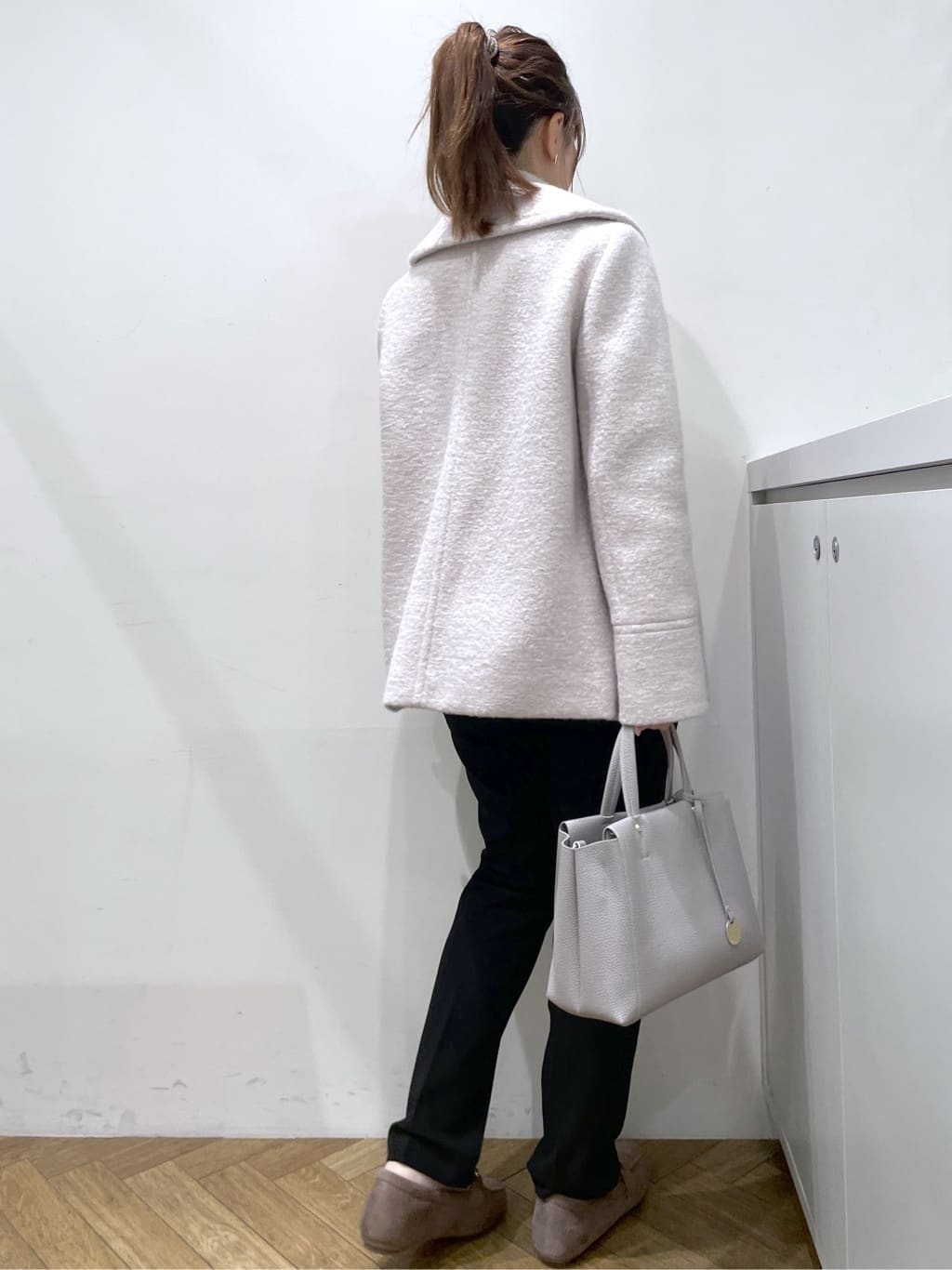 Junさんの「index｜ブークレミドルコート【洗える】」を使ったコーディネート