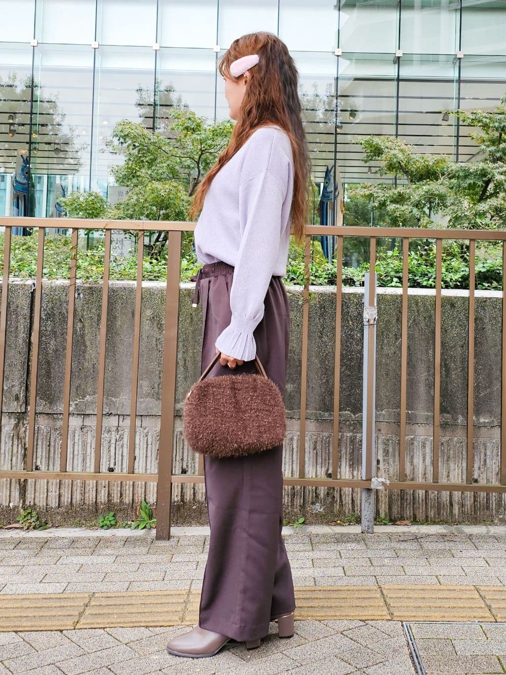 ゆゆさんの「SHOO･LA･RUE｜【洗濯機可/S-LL/高レビュー】上品シルエットで美しい イージーワイドパンツ」を使ったコーディネート
