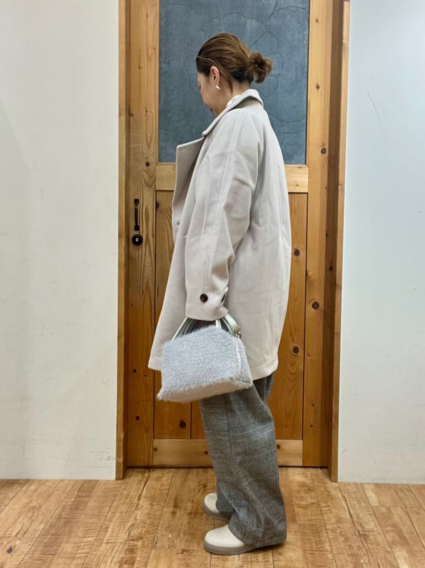 ゆみさんの「SHOO･LA･RUE｜ラメ入り生地ショルダーバッグ」を使ったコーディネート