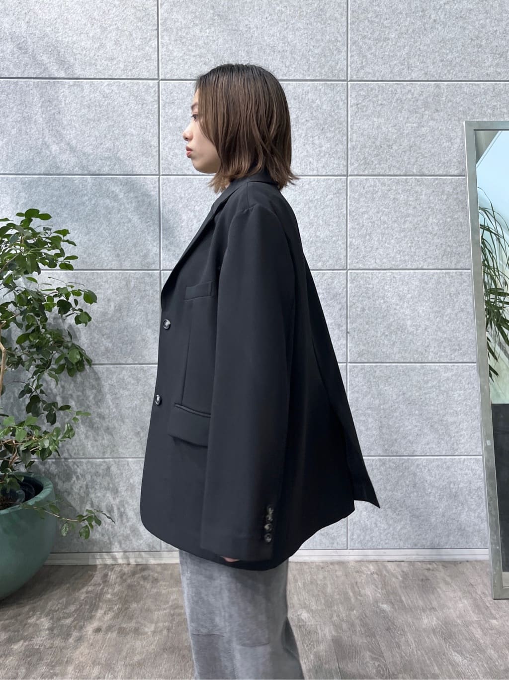 Harukaさんの「INDIVI｜ダブルクロスオーバージャケット」を使ったコーディネート