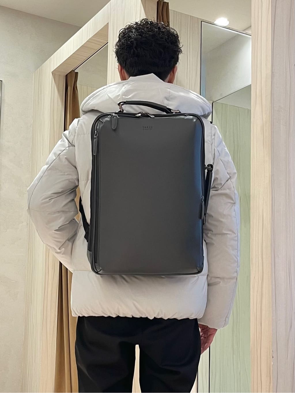 URAさんの「TAKEO KIKUCHI｜セーターフリース プルオーバー」を使ったコーディネート