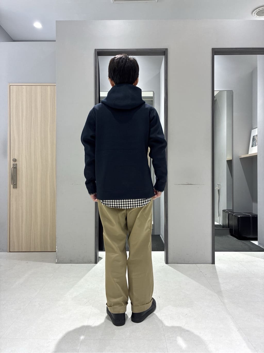 わいずみさんの「TAKEO KIKUCHI｜マルチギンガムチェック シャツ」を使ったコーディネート