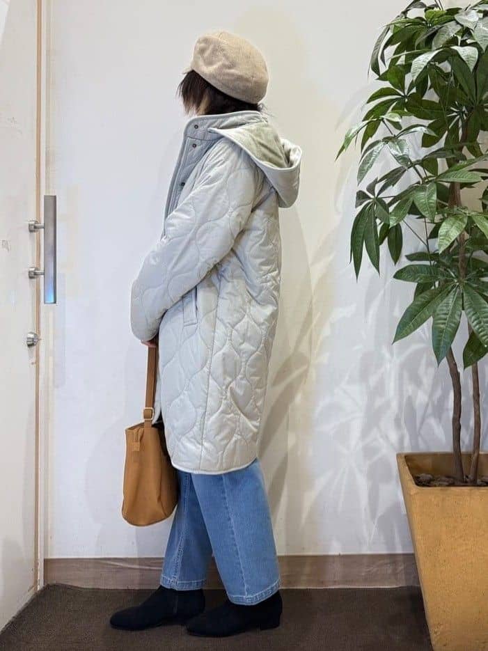 misakiさんの「SHOO･LA･RUE｜【撥水/フード取り外し可】冬に嬉しいこだわり満載 ひょうたん柄キルトコート」を使ったコーディネート
