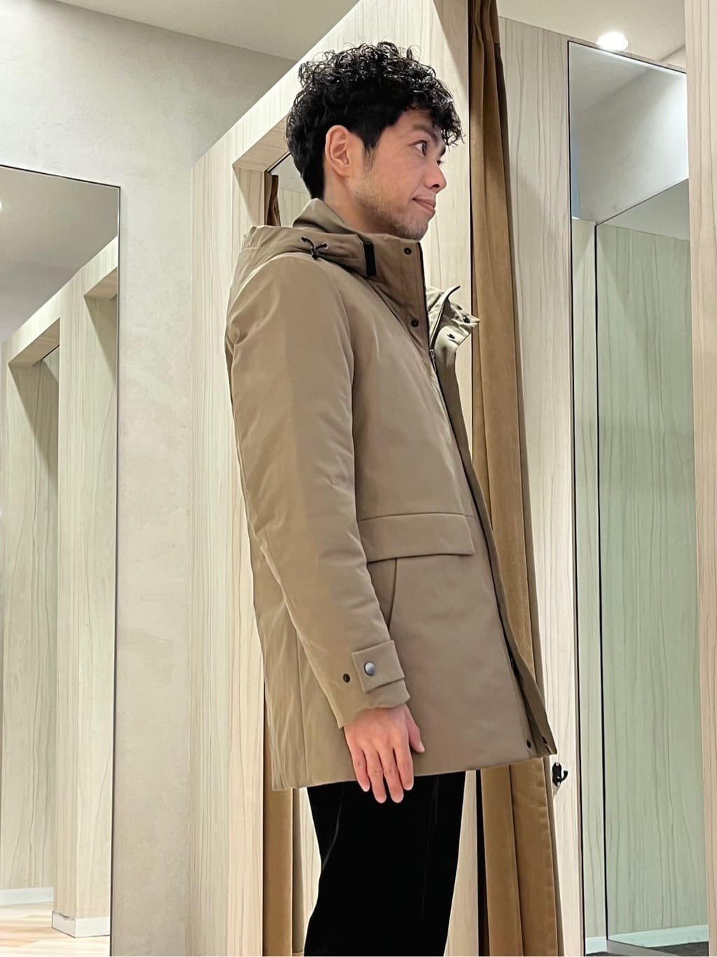 URAさんの「TAKEO KIKUCHI｜【None Of Stress】ストレッチ ダウンブルゾン」を使ったコーディネート