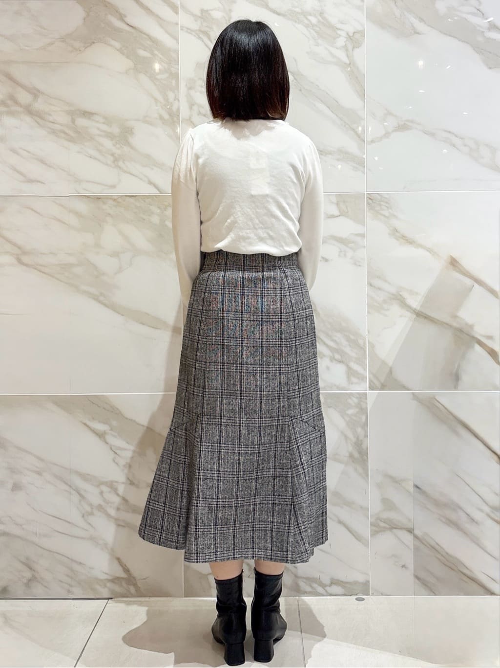 マキさんの「index｜ベルト付ビッグカラーミドルコート」を使ったコーディネート