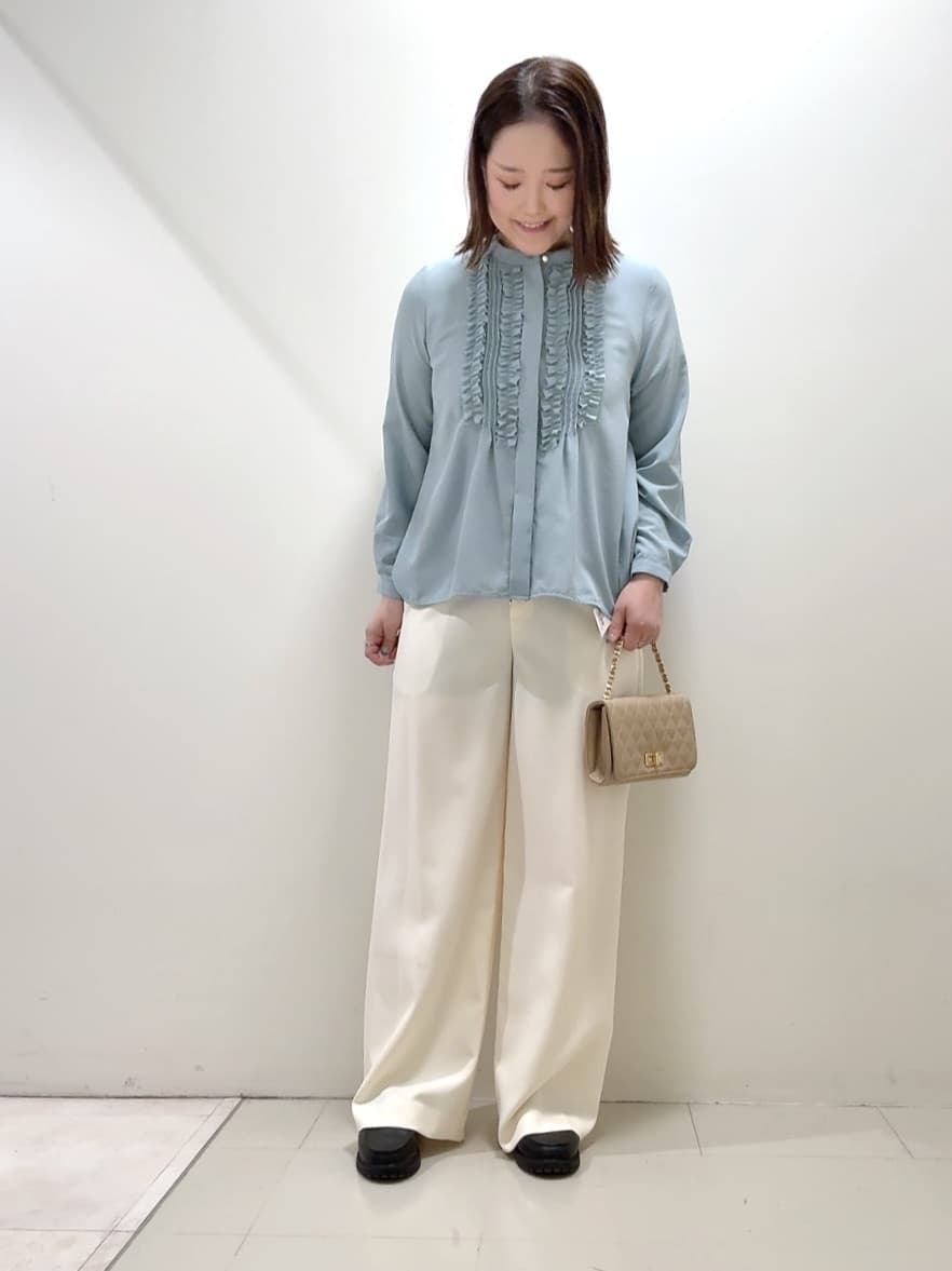 YUIさんの「UNTITLED｜【スタイリッシュ／オンオフ兼用】ウールチェスターコート」を使ったコーディネート