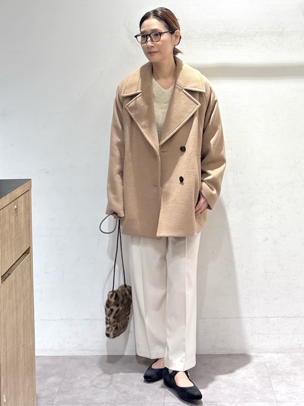たけねぇさんの「OPAQUE.CLIP｜カシミヤブレンドウールミドルピーコート」を使ったコーディネート