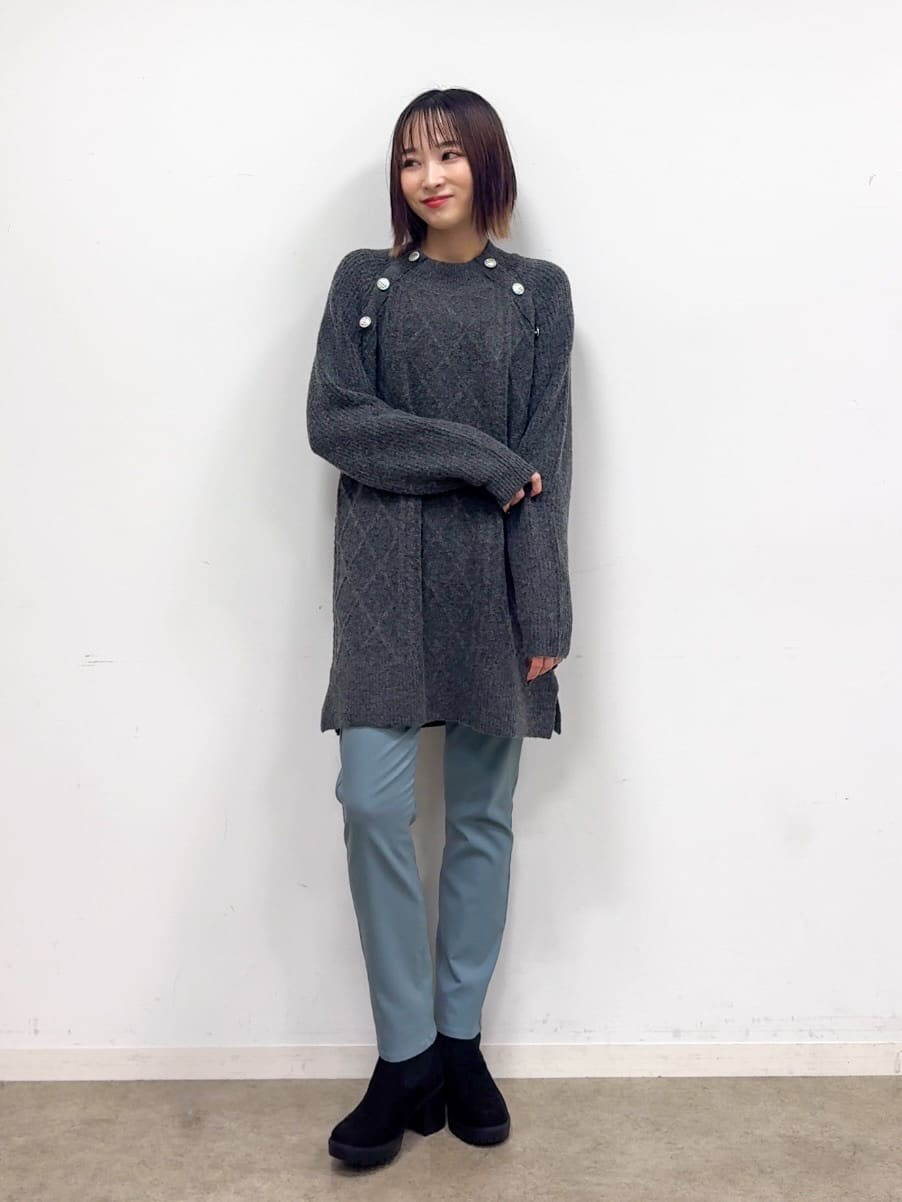 𝐜𝐡𝐢𝐤𝐚さんの「SHOO･LA･RUE｜【撥水/フード取り外し可】自然にくびれる あったかダイヤ柄キルトコート【CIRCRIC】」を使ったコーディネート