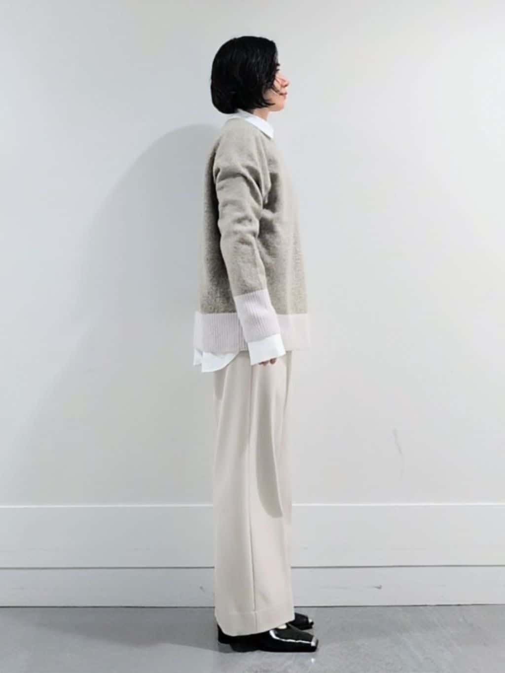 ミズタさんの「UNTITLED｜【重ね着もおすすめ/洗える】ウールカシミヤ クルーネックニット」を使ったコーディネート