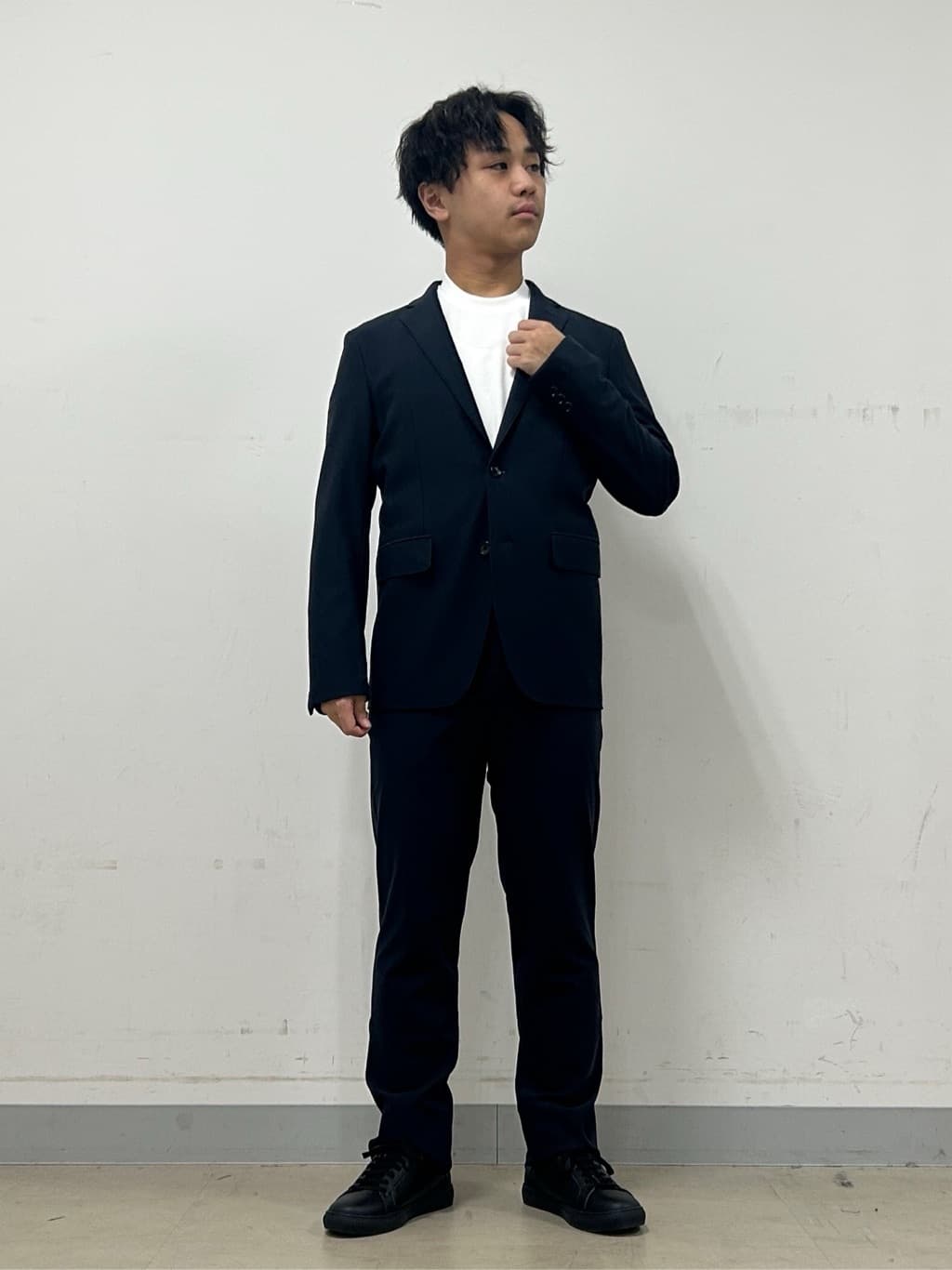 Hiroさんの「TAKEO KIKUCHI｜【Sサイズ～】ラッセルメッシュ ジャケット」を使ったコーディネート
