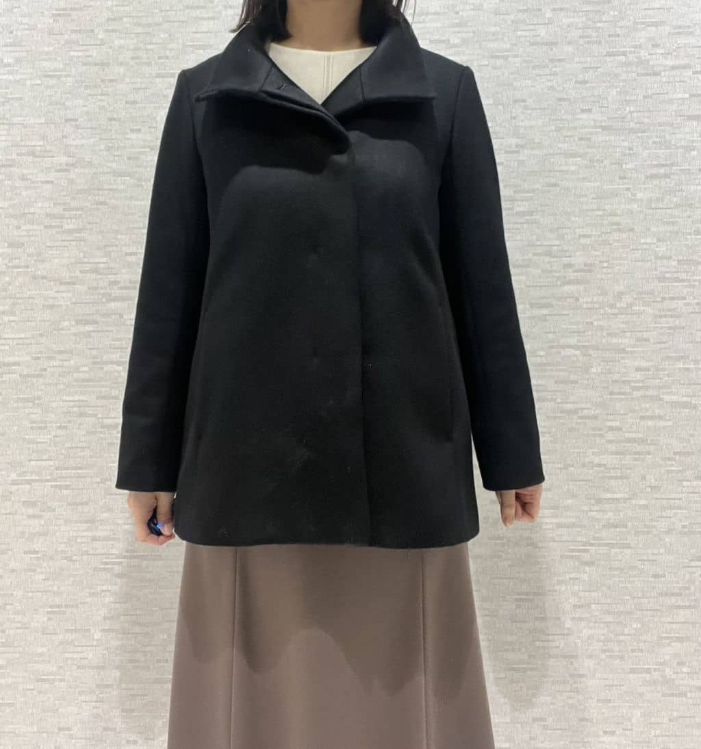 marikoさんの「Reflect｜【SS-4Lサイズ／衿が顔に当たらない◎】スタンドネックミドルコート」を使ったコーディネート