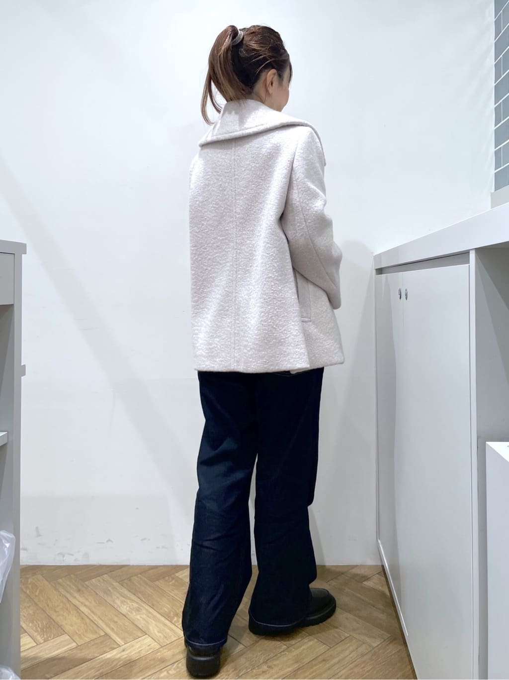Junさんの「index｜ブークレミドルコート【洗える】」を使ったコーディネート