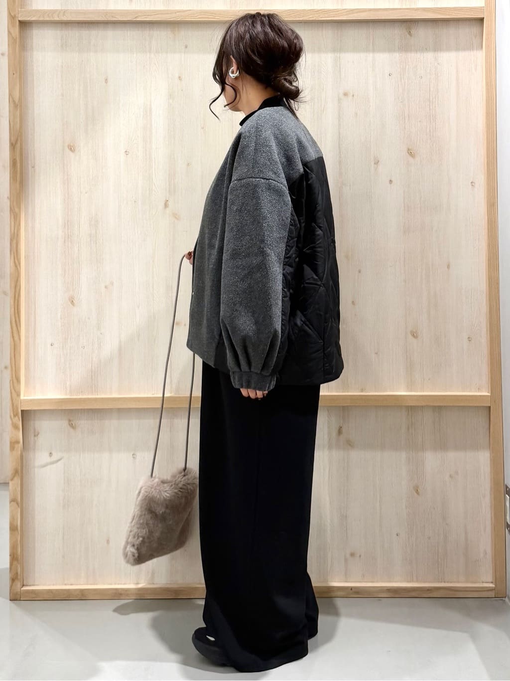 nanaさんの「THE SHOP TK｜前後で印象が変わる ドッキングノーカラージャケット」を使ったコーディネート