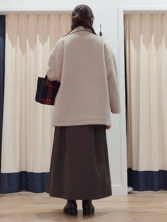 HIROさんの「Dessin｜シャギーコート」を使ったコーディネート