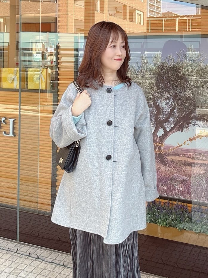 makiさんの「UNTITLED｜【ミディ丈/軽やか】セミラグランリバー コート」を使ったコーディネート