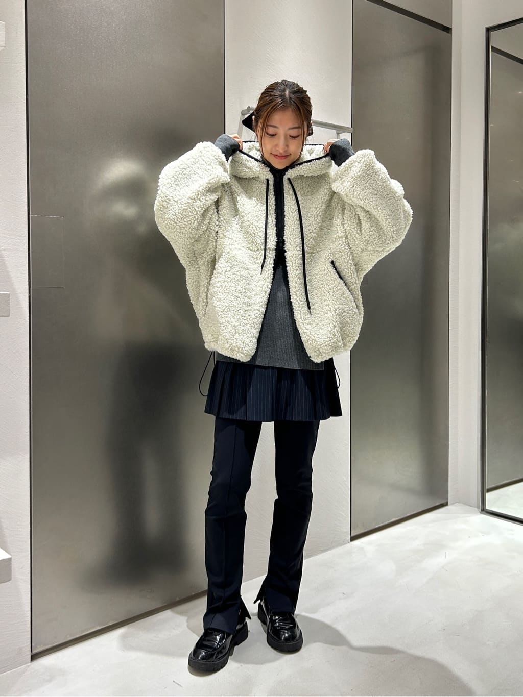 harunaさんの「CODE A｜boa hoodie blouson」を使ったコーディネート
