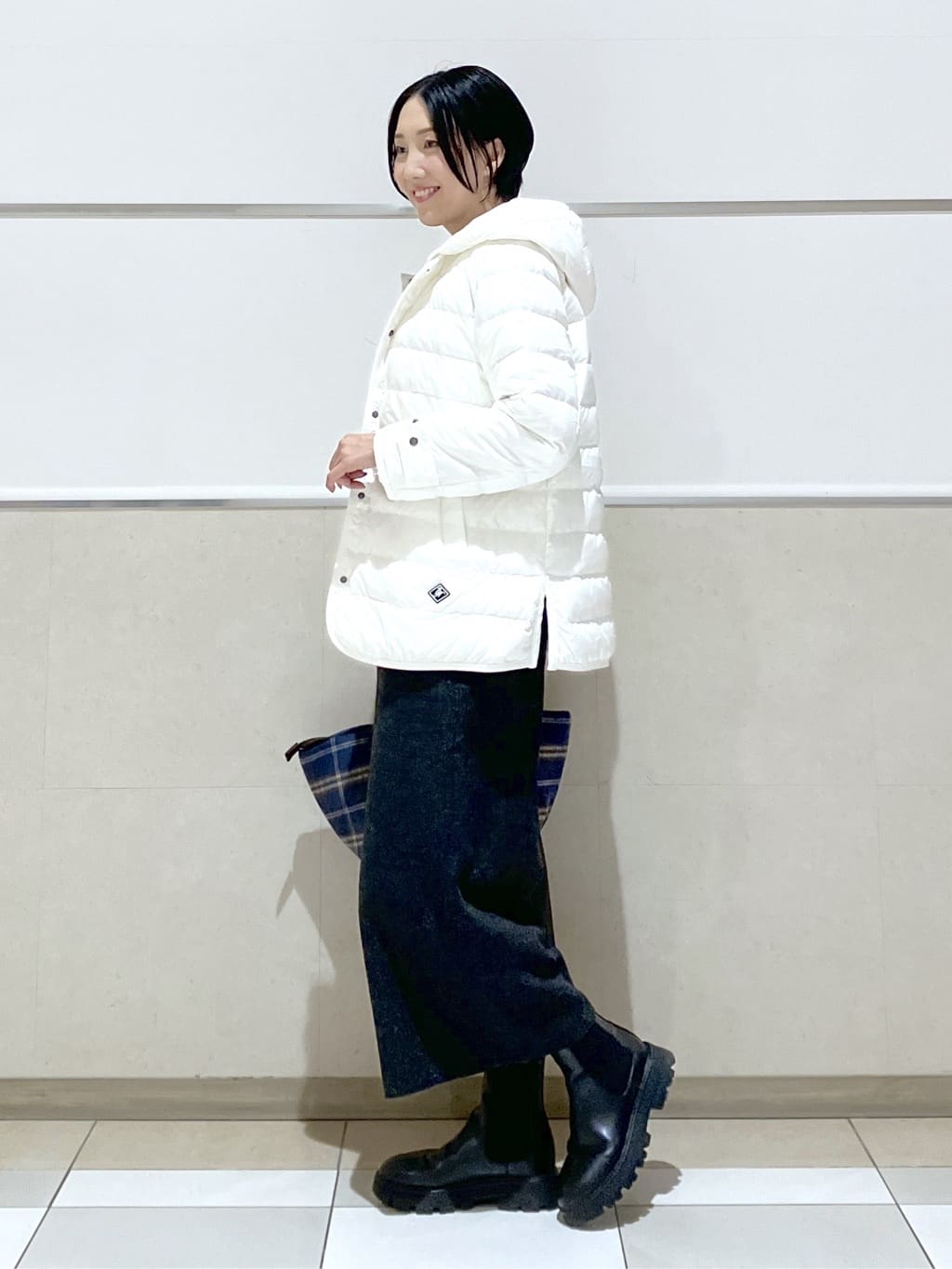 eriko さんの「Dessin｜【撥水・2WAY】ミュラーダウンコートミドル丈」を使ったコーディネート