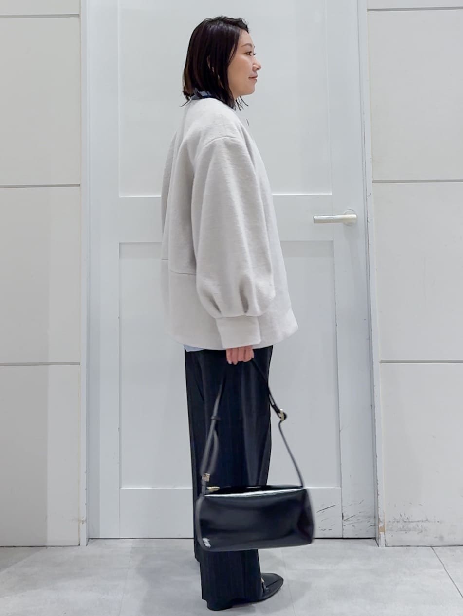 yuka.aさんの「OPAQUE.CLIP｜バンドカラーシャツ【洗濯機OK】」を使ったコーディネート