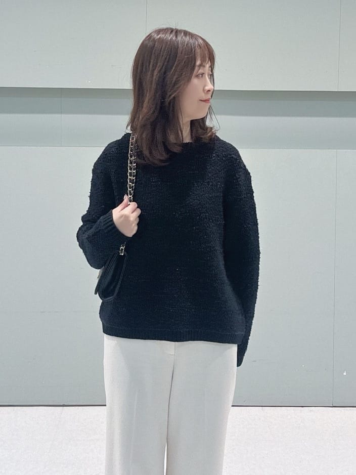 makiさんの「UNTITLED｜【ツイード調/コンパクト丈】ブークレーボートネックニット」を使ったコーディネート
