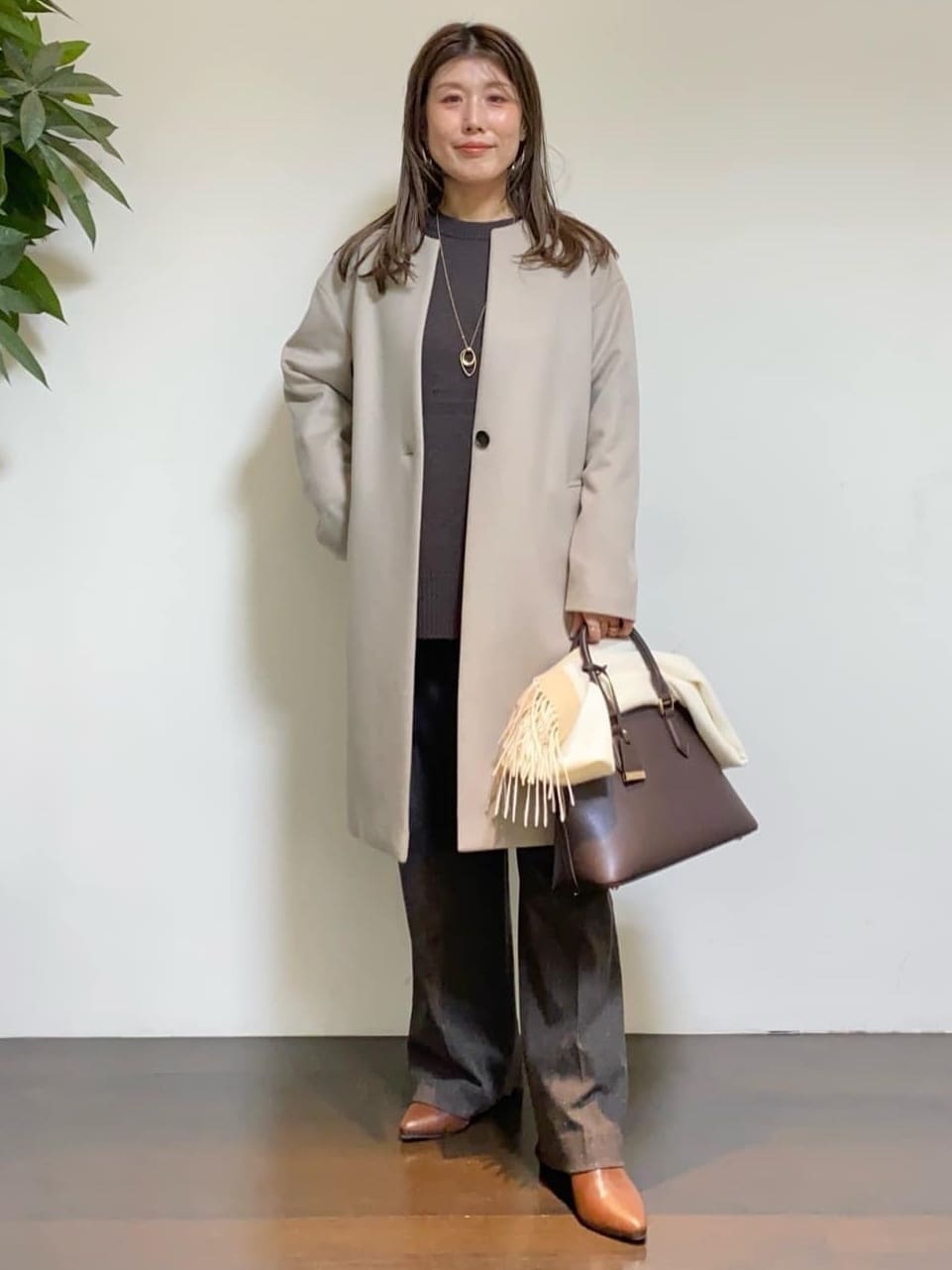 tomoさんの「UNTITLED｜【日本製／通勤／フォーマル】カシミヤ混ノーカラーコート」を使ったコーディネート
