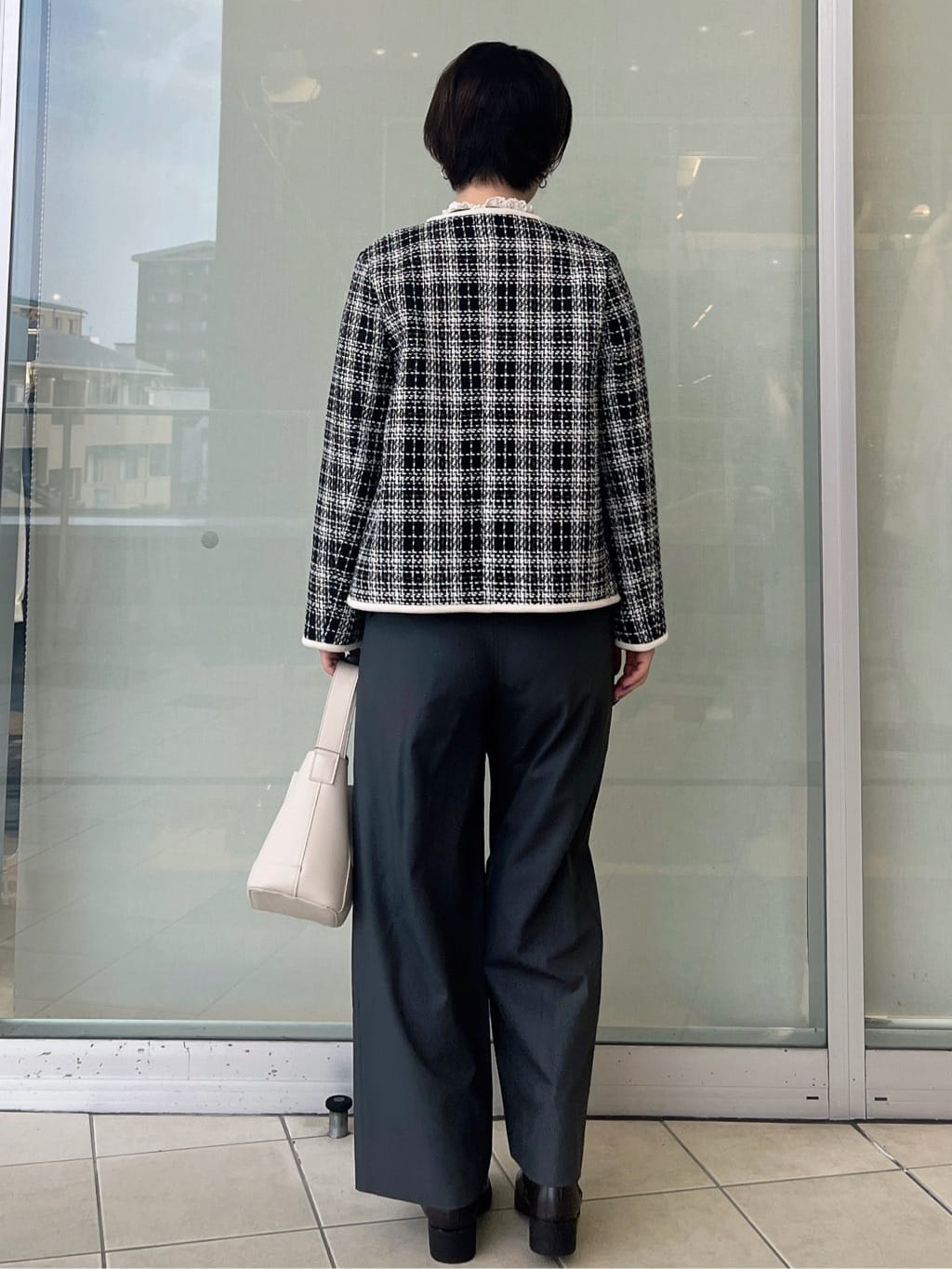 yo-koさんの「OPAQUE.CLIP｜チェックツイードジャケットコート／セットアップ対応【洗える】」を使ったコーディネート
