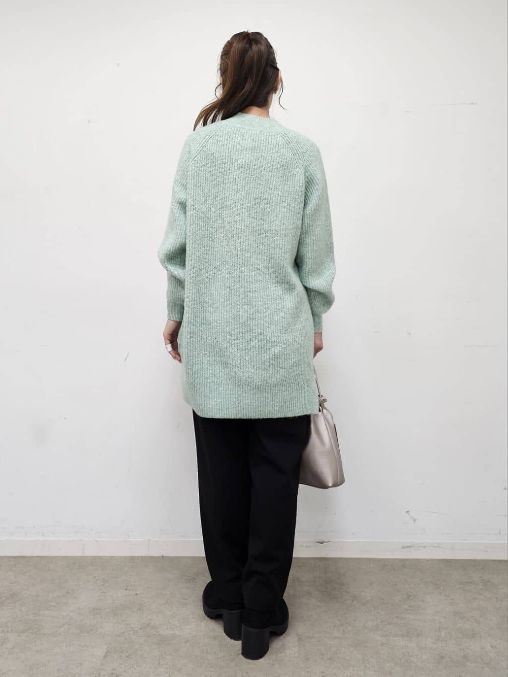 ゆゆさんの「SHOO･LA･RUE｜【着丈選べる】ケーブル柄ニットワンピース」を使ったコーディネート
