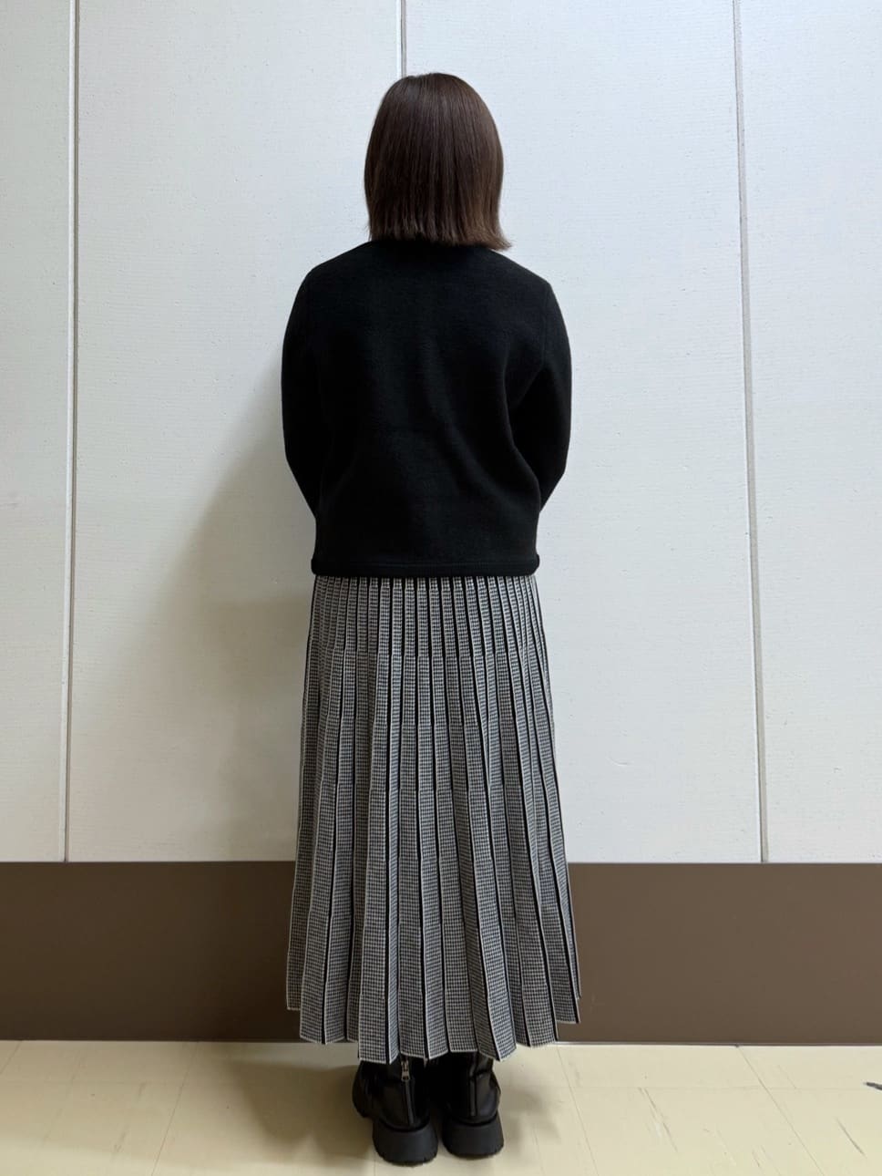 Rikoさんの「INDIVI｜【ミニブークレ素材】ジャケットライクカーディガン」を使ったコーディネート