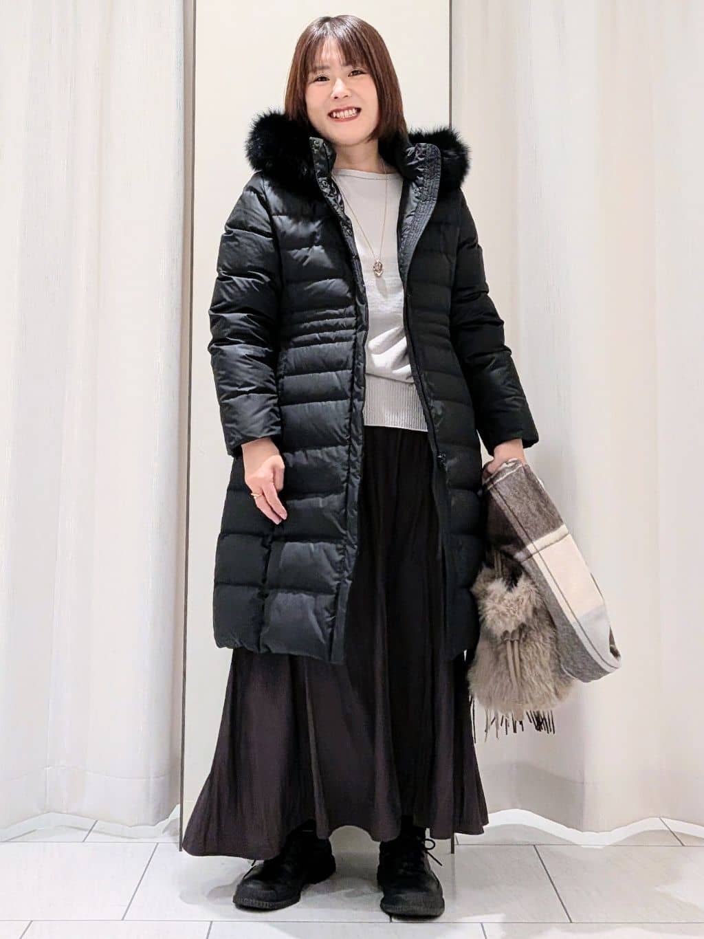 Onumaさんの「UNTITLED｜【はっ水機能/フード取り外し可/防寒】ロングダウンコート」を使ったコーディネート