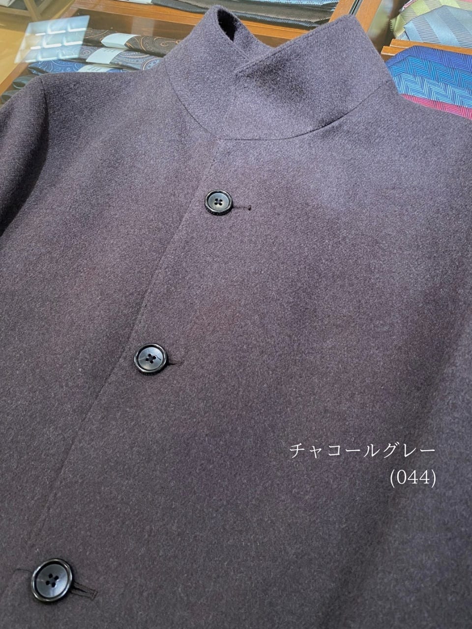小南大和さんの「TAKEO KIKUCHI｜【ウールカシミヤブレンド】ビーバー調 スタンドカラー コート」を使ったコーディネート