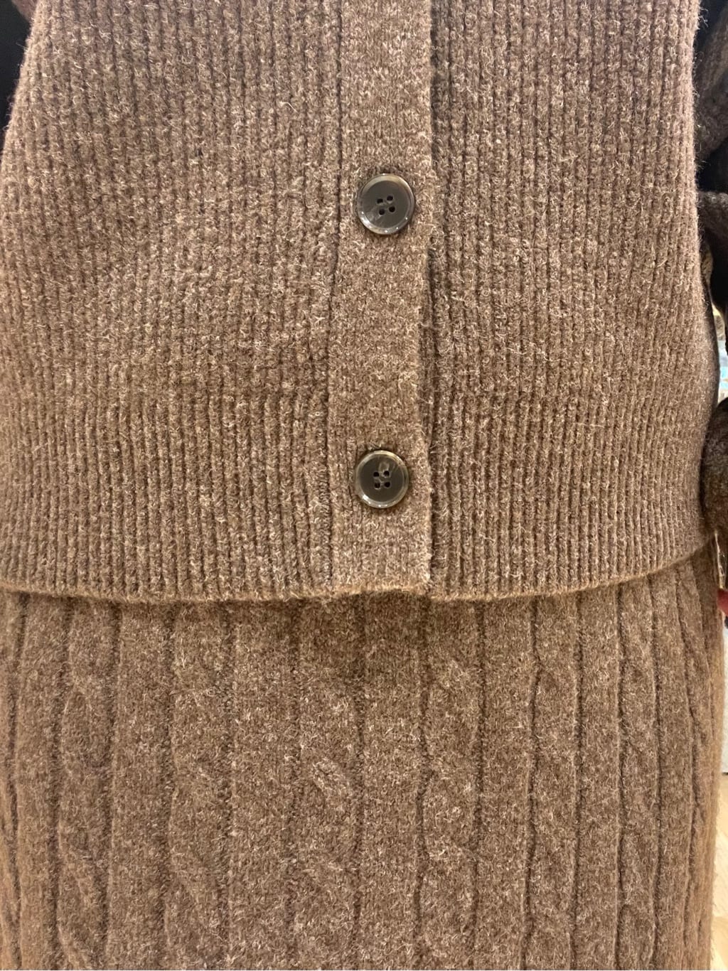 たまさんの「grove｜【吸湿発熱／帯電防止】ハイネックリブプルオーバー」を使ったコーディネート