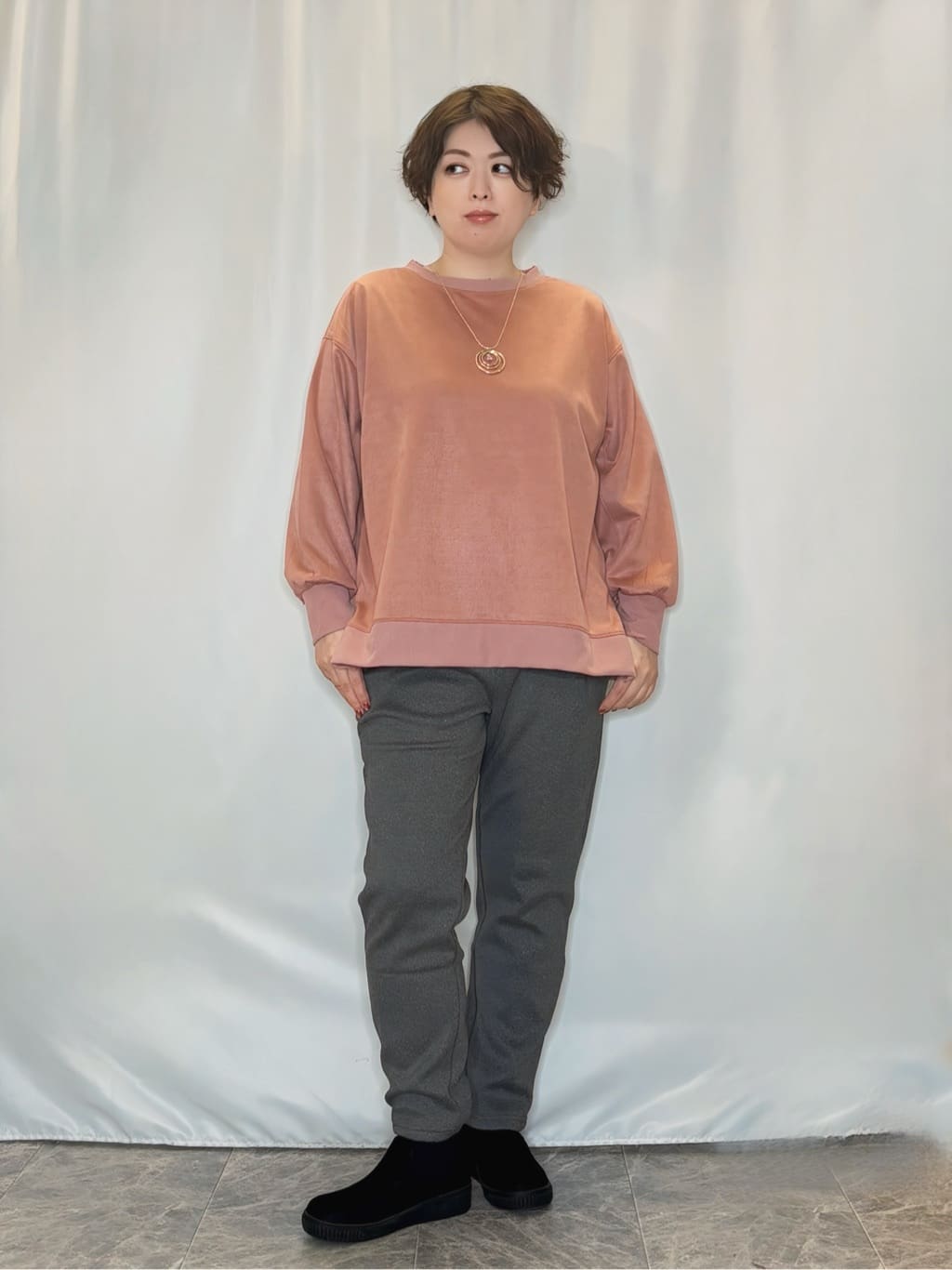 たみさんの「SHOO･LA･RUE｜【撥水/あったか】たっぷり着られる 中綿モンスターショートコート」を使ったコーディネート
