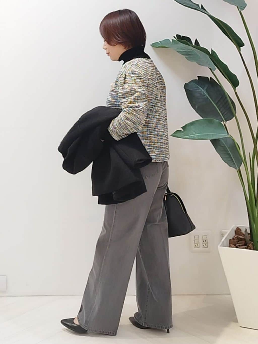 s u g iさんの「UNTITLED｜【手洗い可／日本製／ジャージ素材／セットアップ可】ラメ意匠素材トップス」を使ったコーディネート