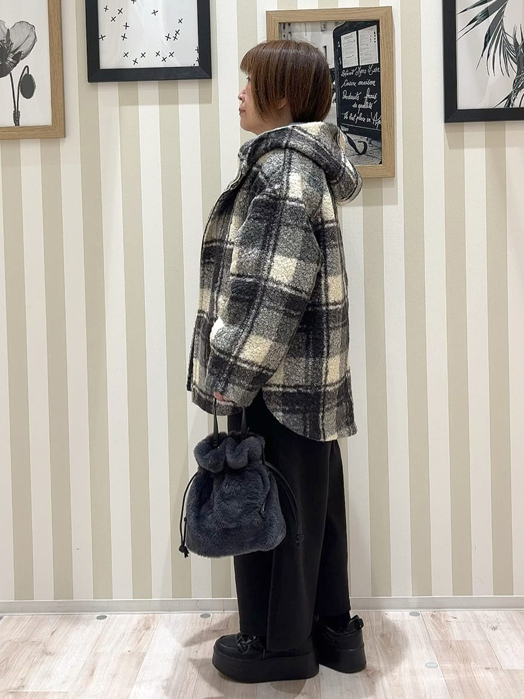 ma_miさんの「SHOO･LA･RUE｜【洗濯機可】美脚見え あったか圧縮ニット ガウチョパンツ」を使ったコーディネート